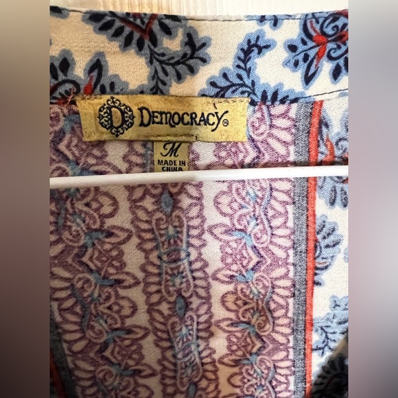 💙 Boho Floral Blouse - Picture 2 of 6